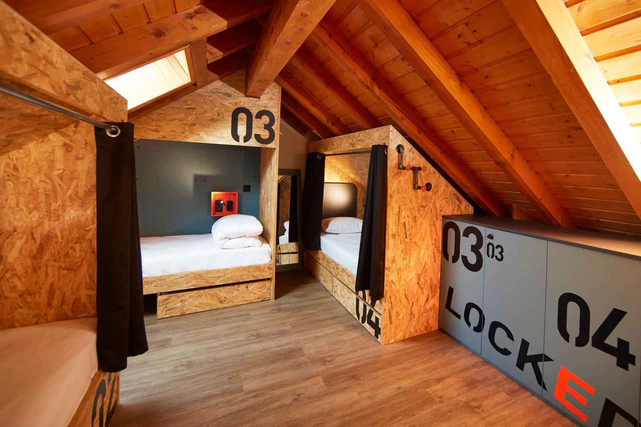 Moontain Hostel Oz Luaran gambar