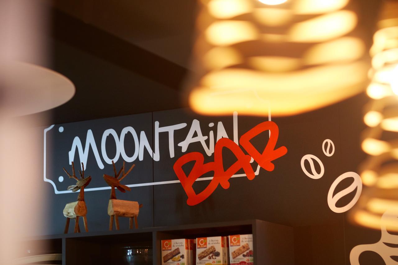 Moontain Hostel Oz Luaran gambar